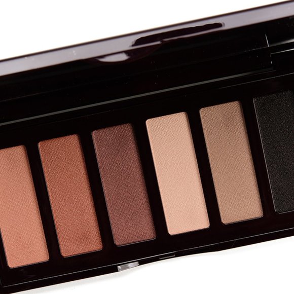 NIB ✅ Charlotte Tilbury SUPER NUDES Easy Eyeshadow Palette LIMITED EDITION ✨ NIB - Picture 6 of 9